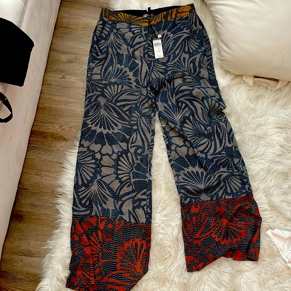 Brand new BcBg pants w tags